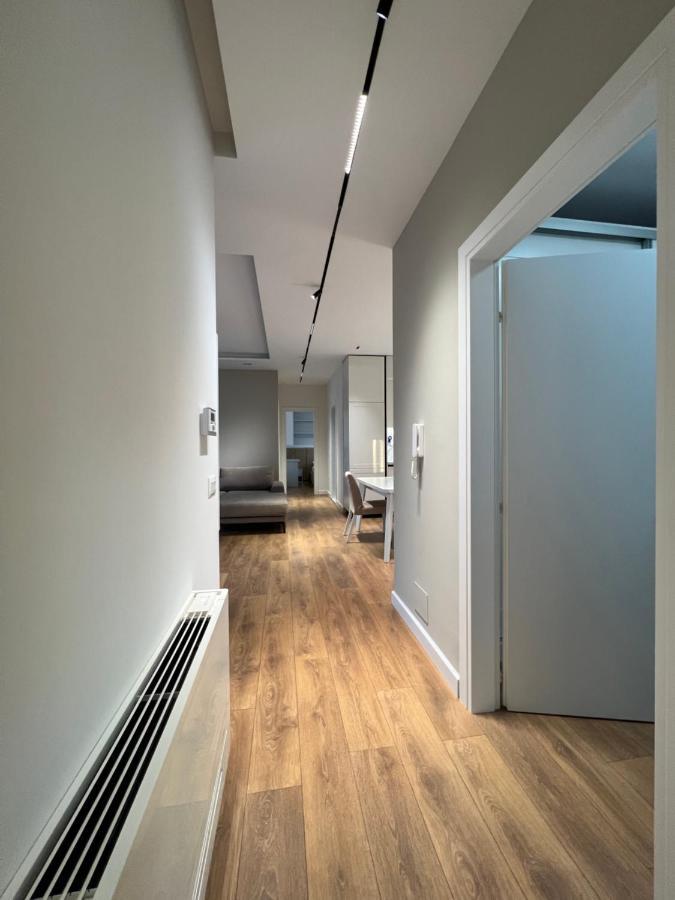 Blanc 7 Apartment ติรานา ภายนอก รูปภาพ