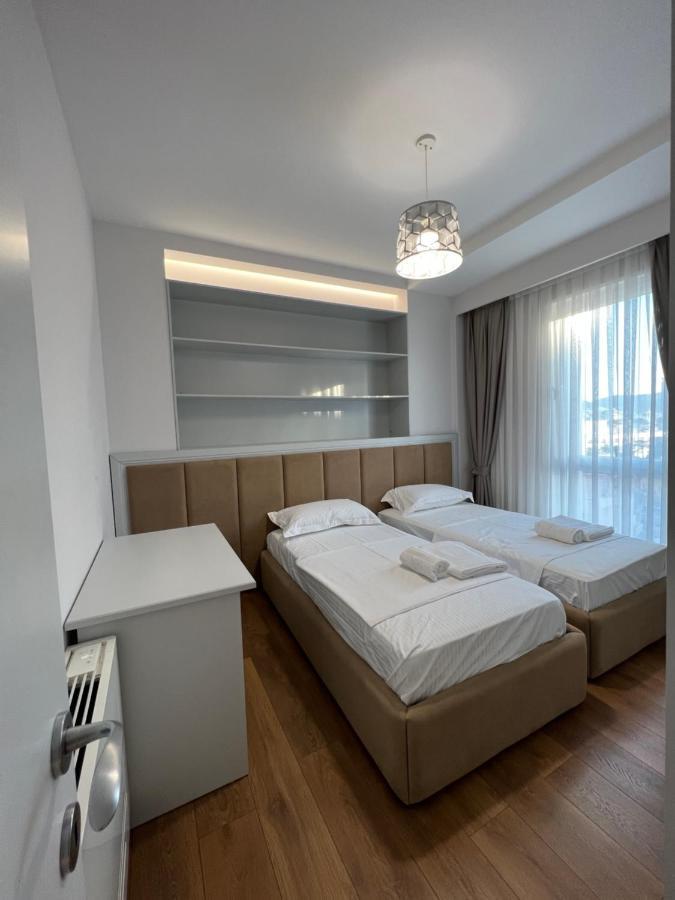 Blanc 7 Apartment ติรานา ภายนอก รูปภาพ